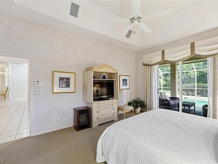 24750 Pennyroyal Dr — Photo 15