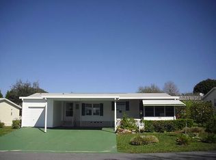 905 Nelson Dr, Lady Lake, FL 32159
