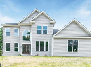 2 Stansfield Rd, Randallstown, MD 21133