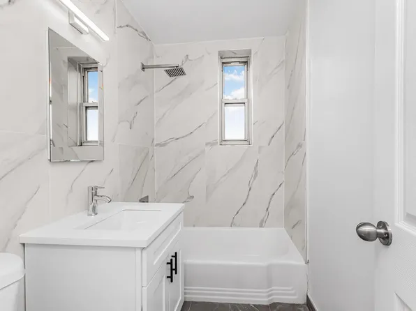 3311 Giles Avenue image 8 of 18