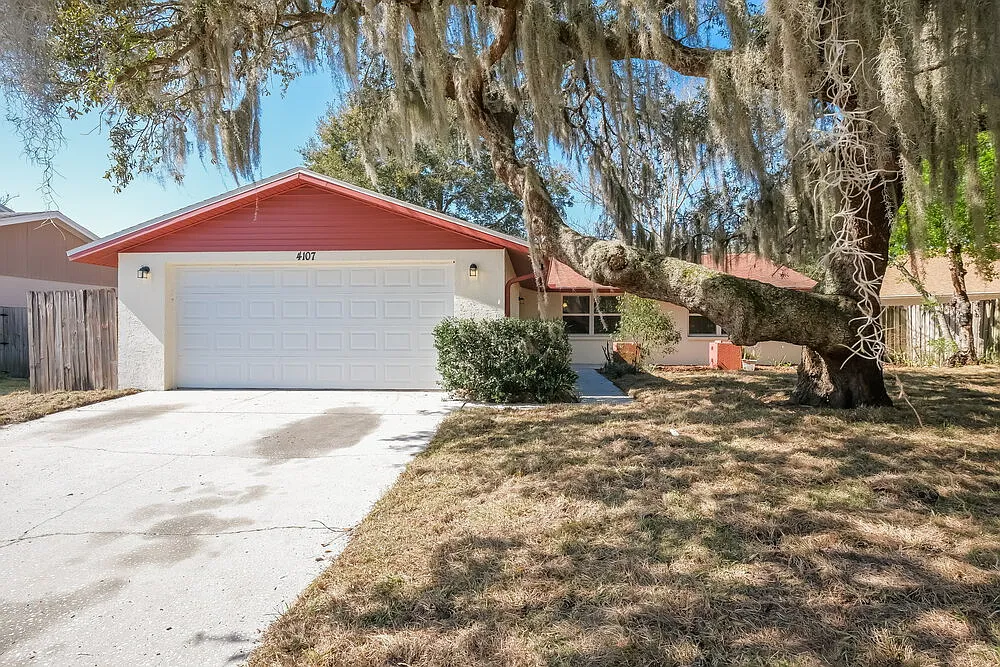 3 bed, 2.0 bath, 1383 sqft, $2,335 — Photo 1