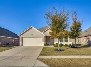 904 Stockton Pass Ln, Princeton, TX 75407