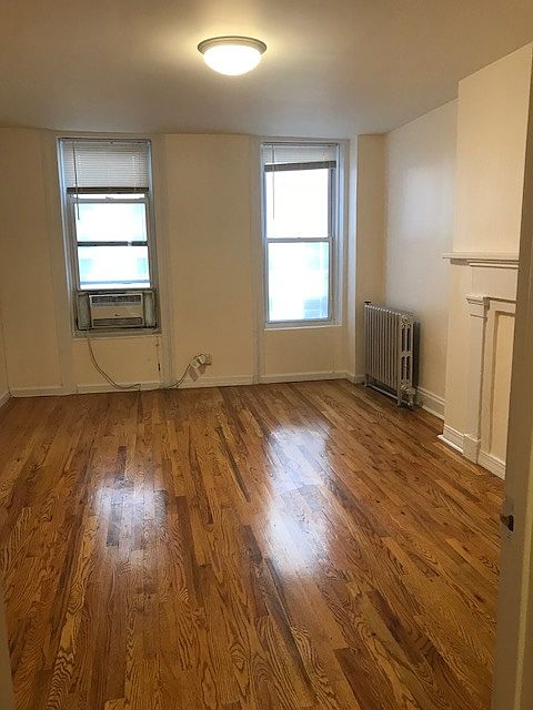 1st image of 303 E 46th St #4