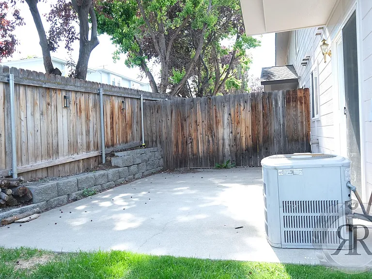 3616 Fairbanks Ave #1 — Photo 17