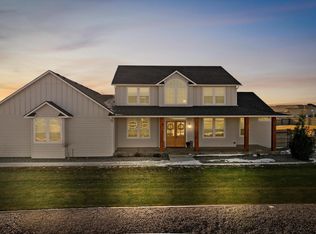 13627 S Furlong Ln, Kennewick, WA 99338 | Zillow