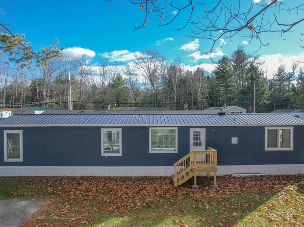 9 Sylvan Ter, Holden, ME 04429