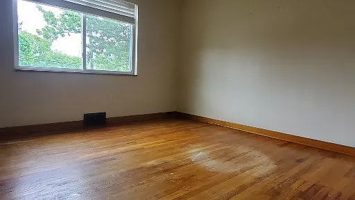 2467 Woodward Ave — Photo 14