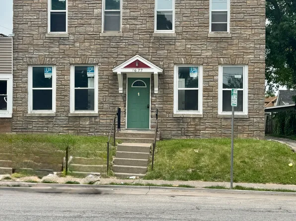 1622 Washington St #4, Davenport, IA 52804