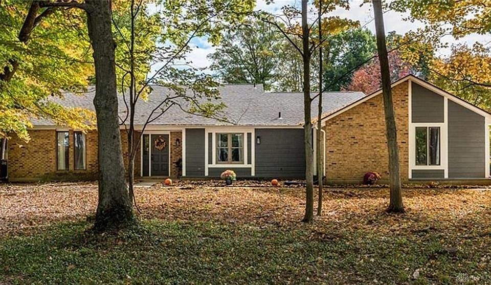 3520 Pebble Creek Dr, Dayton, OH 45432 Zillow