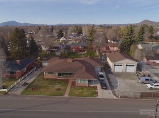 995 SE 2nd St, Prineville, OR 97754