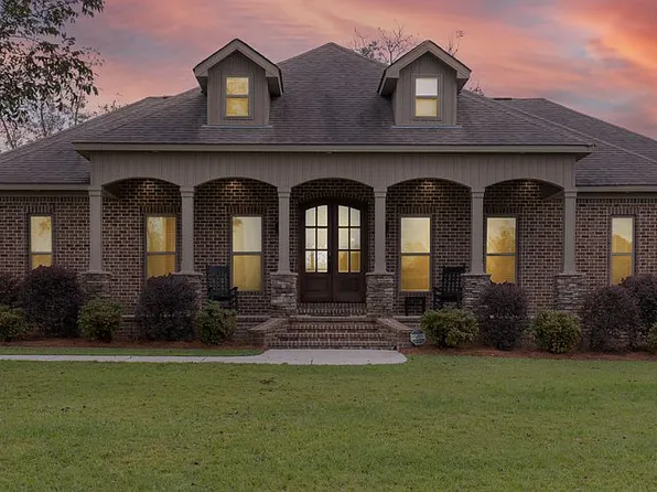 12967 Gaston Loop Rd, Grand Bay, AL 36541