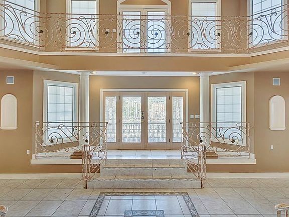 3rd image of 4558 Lazy Willow Dr