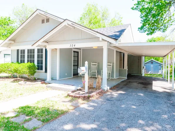 324 Virginia Ave, Waxahachie, TX 75165