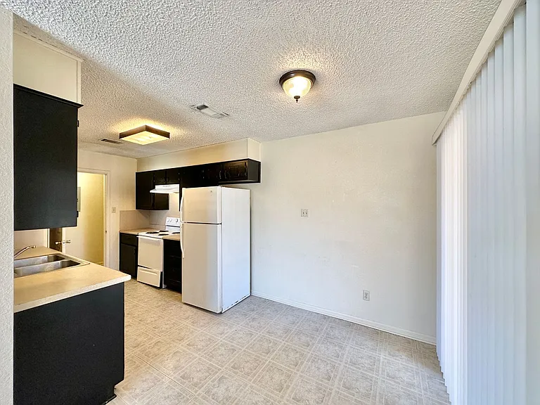 2609 Bermuda Drive — Photo 6