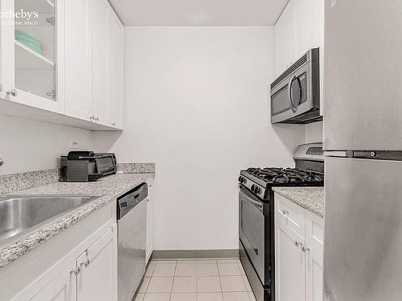 3rd image of 310 E 46th St APT 12W