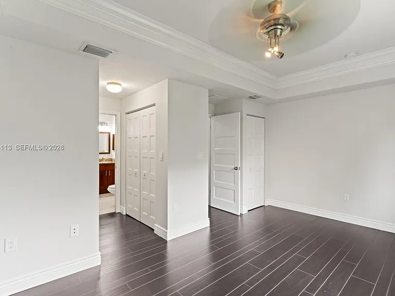 1110 NE 1st Ave #1110 — Photo 11