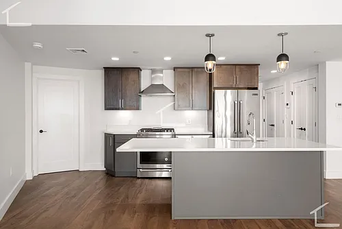 36 Hichborn St #20 Photo 1
