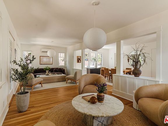 5th image of 637 N Mariposa Ave