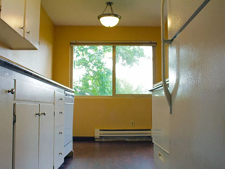 Starliter Apartments — Photo 4