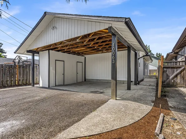 10063 SE Brandeis St, Clackamas, OR 97015