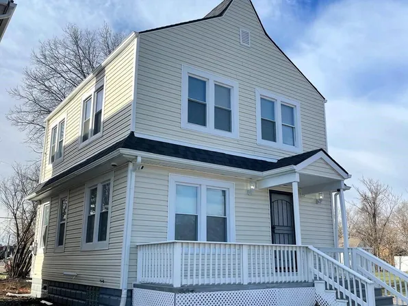 8443 Chalfonte St, Detroit, MI 48238