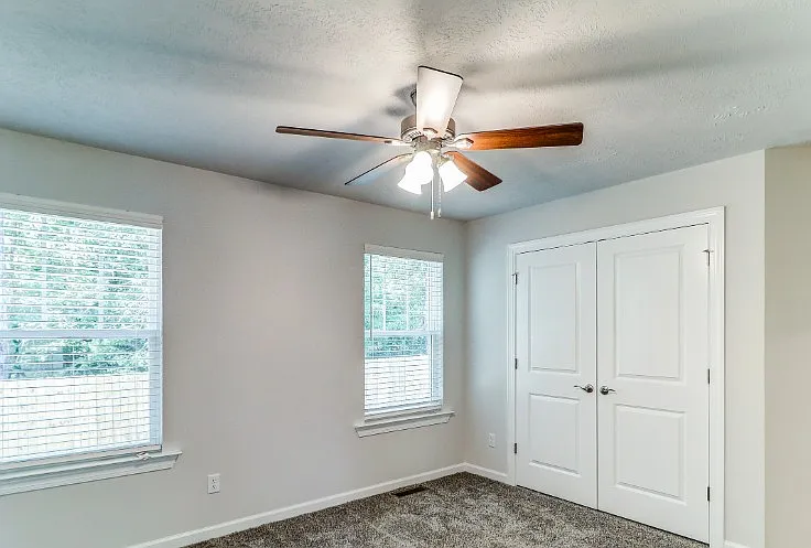 Brighton Park Apartments — Photo 13
