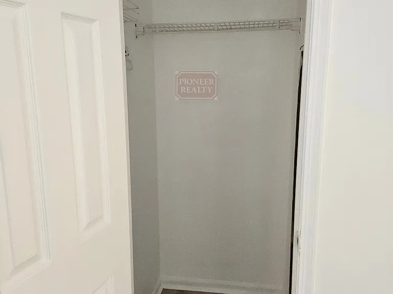 4944 Farrell Ct — Photo 15