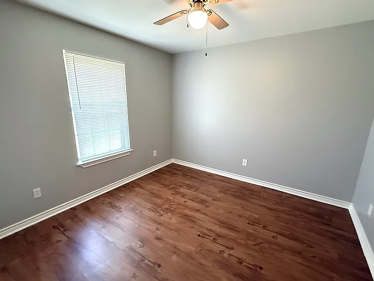 8393 Garrett Rd — Photo 7