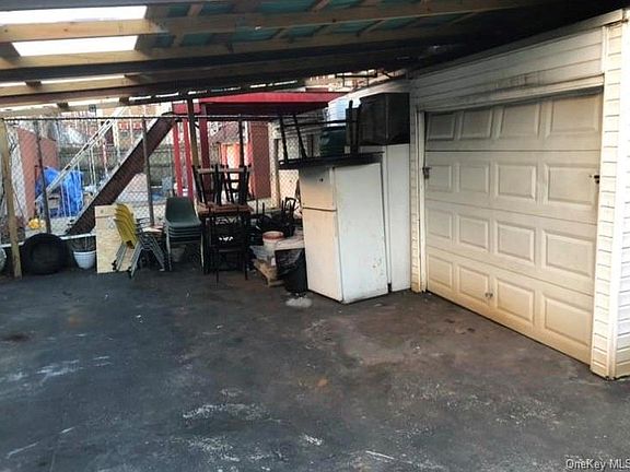 3rd image of 1326 Croes Ave