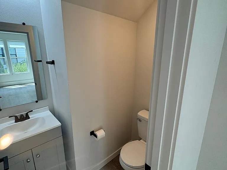 Emerald Townhomes — Photo 7