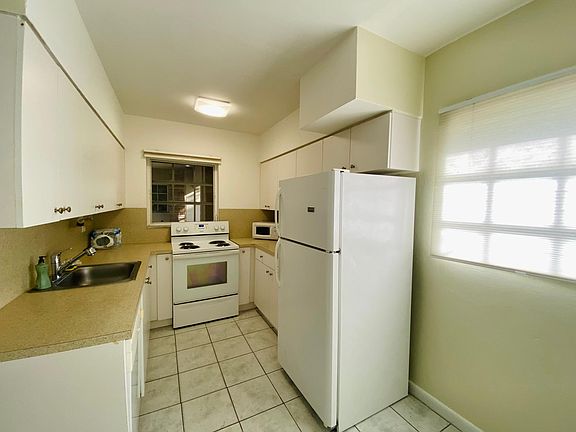 4th image of 6511 Santona St APT 11