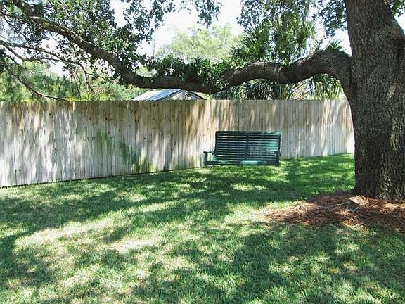 4th image of 5403 9th Avenue Dr W