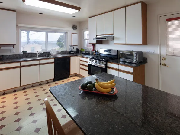 6087 Monterey Ave, Richmond, CA 94805