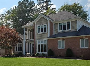 20 Alexander Way, Orchard Park, NY 14127