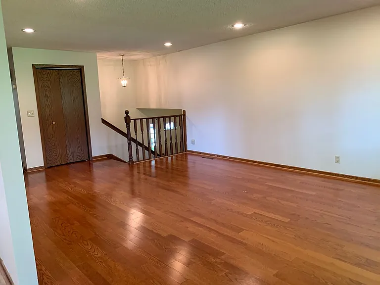 3303 Eddy Ln — Photo 7