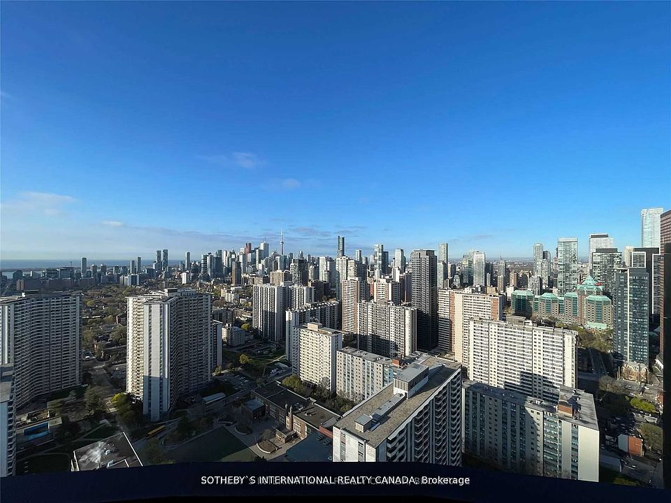 1st image of 585 Bloor St E #4022