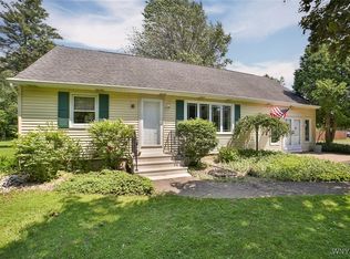 265 Miller Rd, Getzville, NY 14068