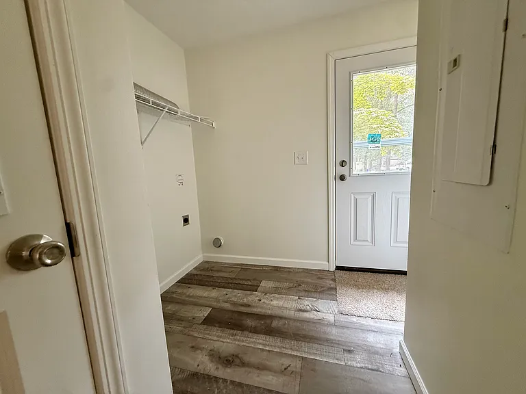 Laundry/Mud Room