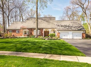 2100 Sheringham Rd, Columbus, OH 43220