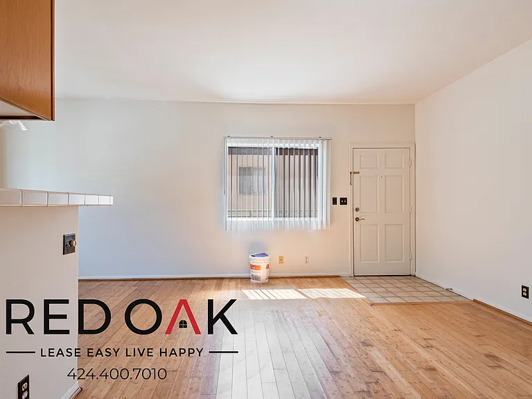 2463 Sawtelle Blvd #101 — Photo 11
