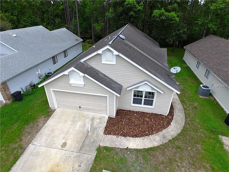 1st image of 144 Lakeside Cir