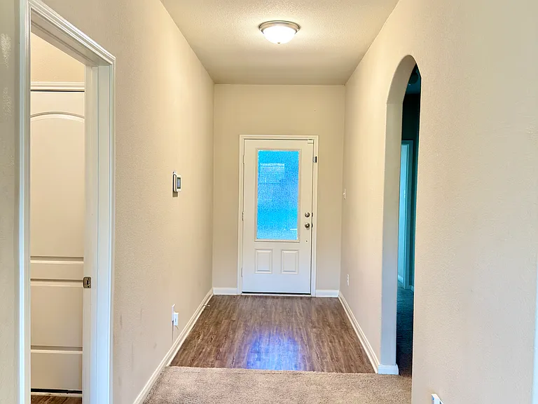 308 Curt St — Photo 21