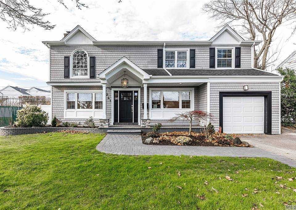 1st image of 241 Waverly Ave