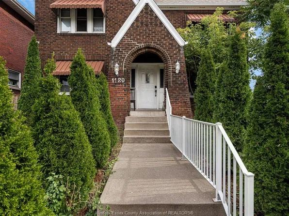 1120 Dougall Ave, Windsor, ON N9A 4R7