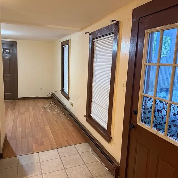 81 Bellevue Ave #B — Photo 17