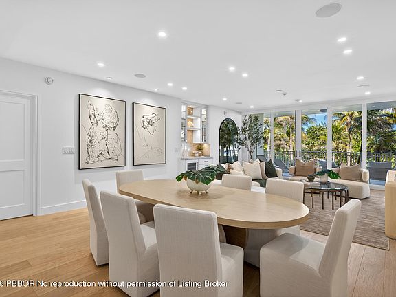5th image of 100 Royal Palm Way APT D2