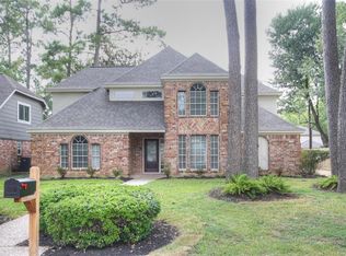 14707 Spring Lake Dr, Houston, TX 77070