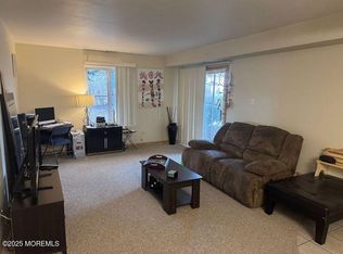 6 Northrup Dr #215, Brick, NJ 08724