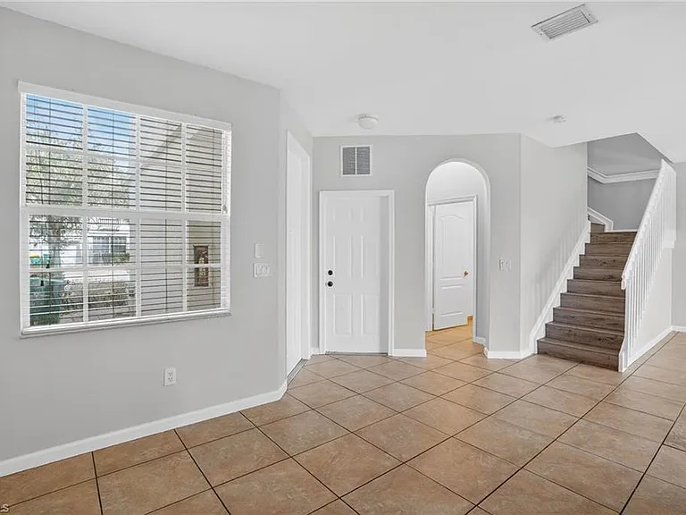 Ambrosia Ln — Photo 4