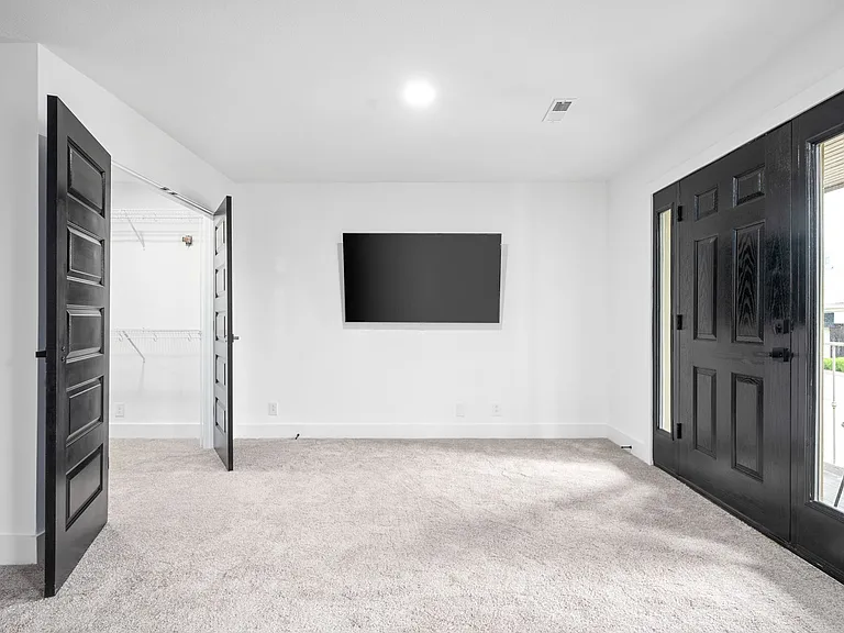 416 Franklin St — Photo 10